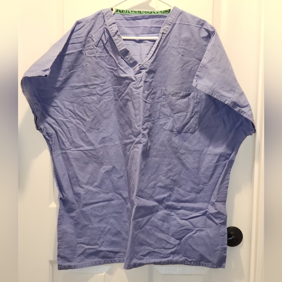 Unisex scrub tops sizes 2XL & 3XL *399.01 - Picture 1 of 8